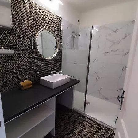 Le Balcon Des Pyrenees Apartment