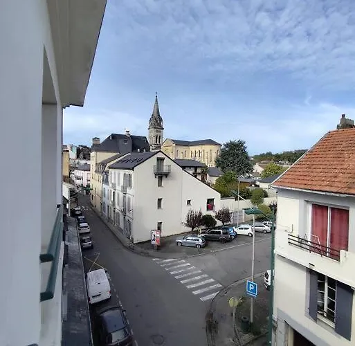 Le Balcon Des Pyrenees * ルルド