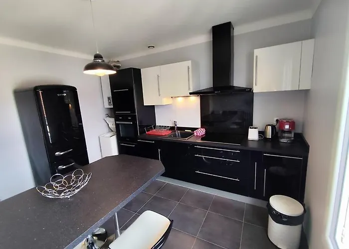 Le Balcon Des Pyrénées Appartamento Lourdes